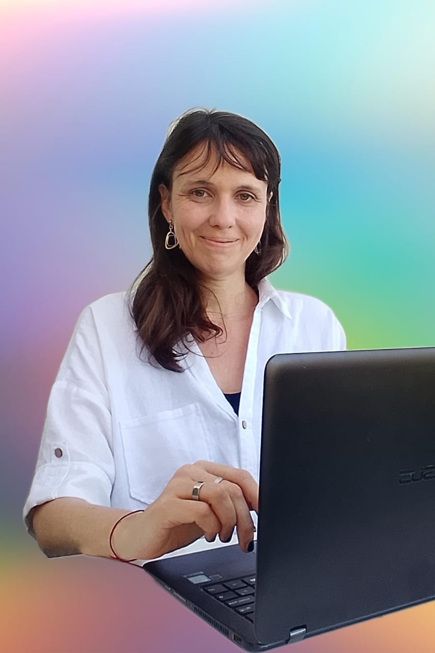 Angelina Besson, Office Manager Digital
